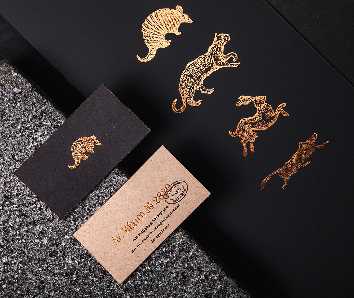 專(zhuān)業(yè)餐飲品牌設(shè)計(jì)公司的高級(jí)餐廳品牌設(shè)計(jì)案例，品牌設(shè)計(jì)，品牌設(shè)計(jì)案例，品牌設(shè)計(jì)公司，餐廳品牌設(shè)計(jì)，餐飲品牌設(shè)計(jì)，深圳品牌設(shè)計(jì)，左右格局