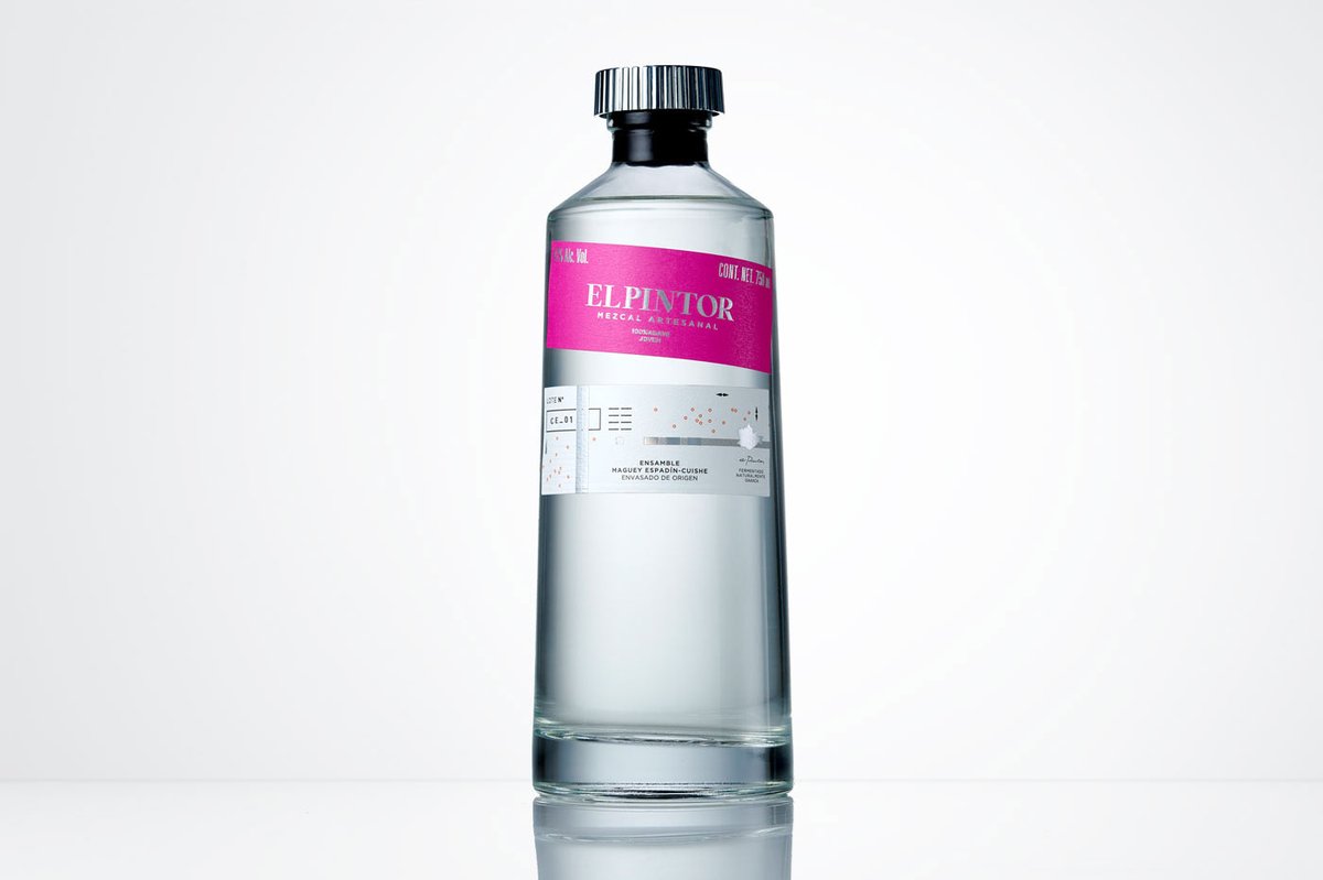 奢華龍舌蘭酒品牌設計和酒品牌包裝設計包含哪些內容,品牌設計，品牌形象設計，酒品牌設計，品牌包裝設計，酒包裝設計，深圳品牌設計，左右格局