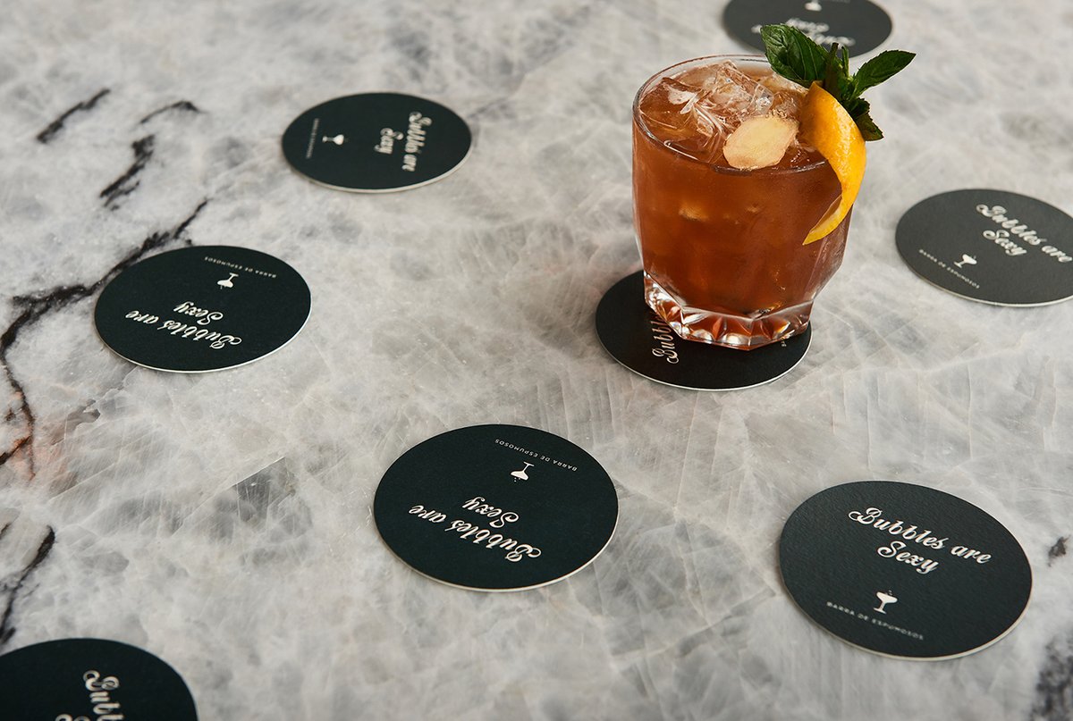 (餐飲）Marsella酒吧品牌設(shè)計和品牌標(biāo)識設(shè)計案例，餐飲品牌設(shè)計，品牌形象整合，品牌標(biāo)識設(shè)計，餐飲品牌視覺設(shè)計，餐飲品牌營銷，品牌戰(zhàn)略定位，品牌設(shè)計公司，深圳品牌策劃，深圳品牌設(shè)計，左右格局
