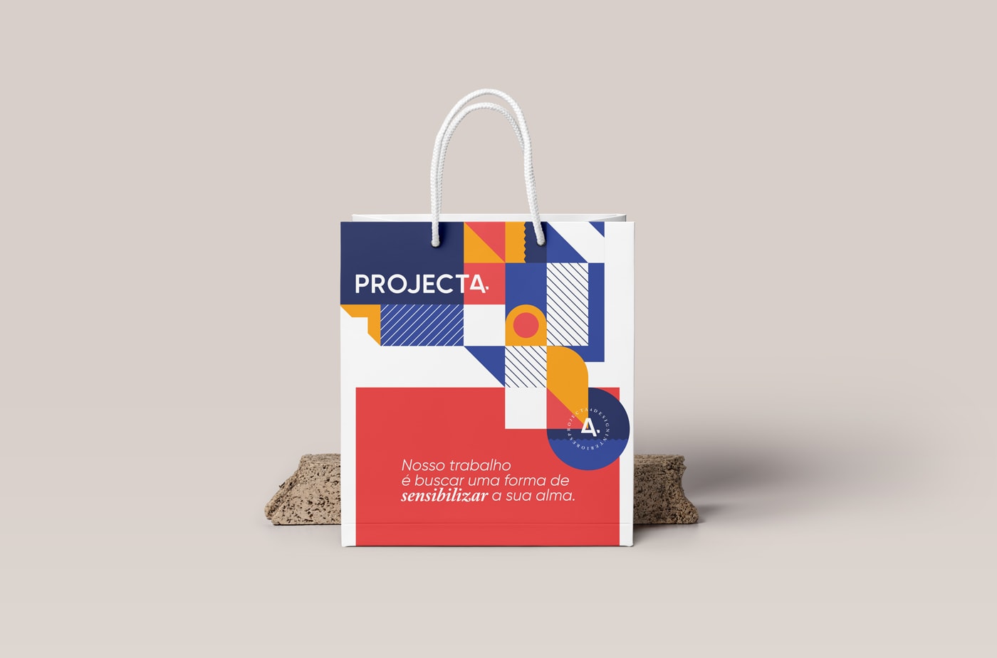 PROJECTA 建筑室內(nèi)企業(yè)品牌設計——傳統(tǒng)品牌轉(zhuǎn)型升級，建筑企業(yè)品牌設計，傳統(tǒng)品牌升級，深圳品牌設計，左右格局